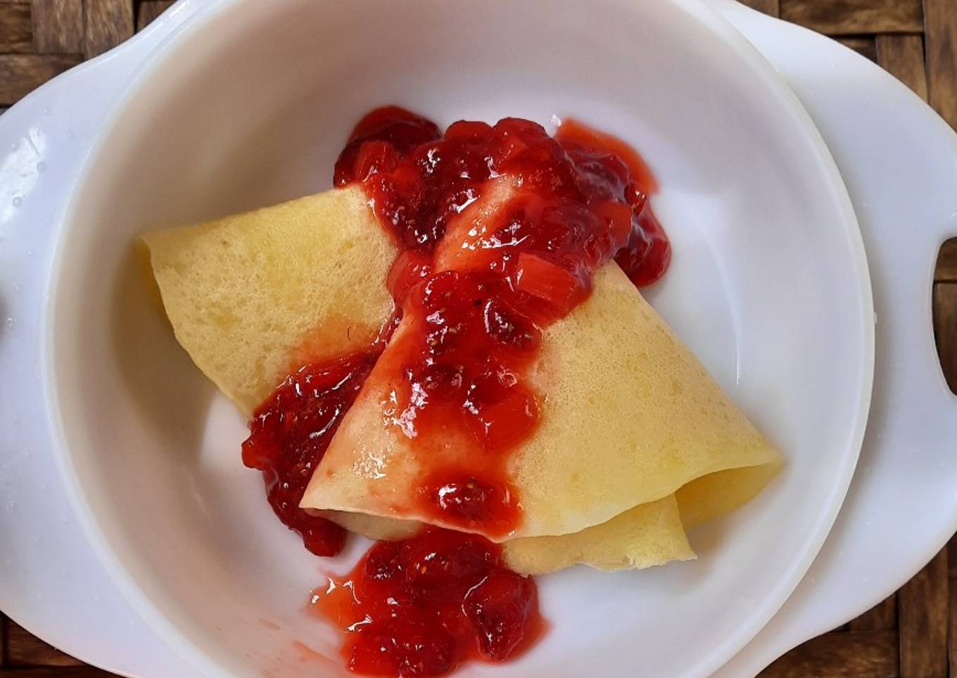 Strawberry Crepes ala Korea