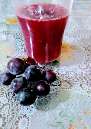 A picture of Grape Juice.