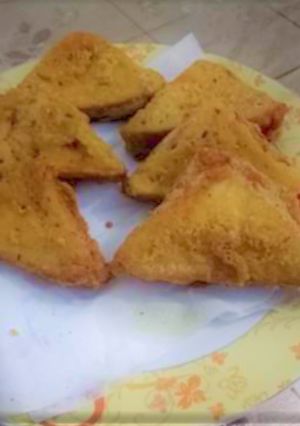 A picture of Bread Pakora 😋.