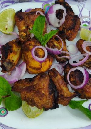 चिकन टिक्का (Chicken Tikka Recipe in Hindi) रेसिपी मुख्य फोटो