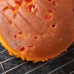 A picture of Eggless Mango cake.