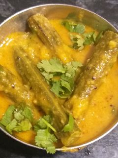 સરગવાનું શાક (Saragva Shak Recipe In Gujarati) રેસીપી મુખ્ય ફોટો