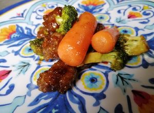 Una foto de Teriyaki de res