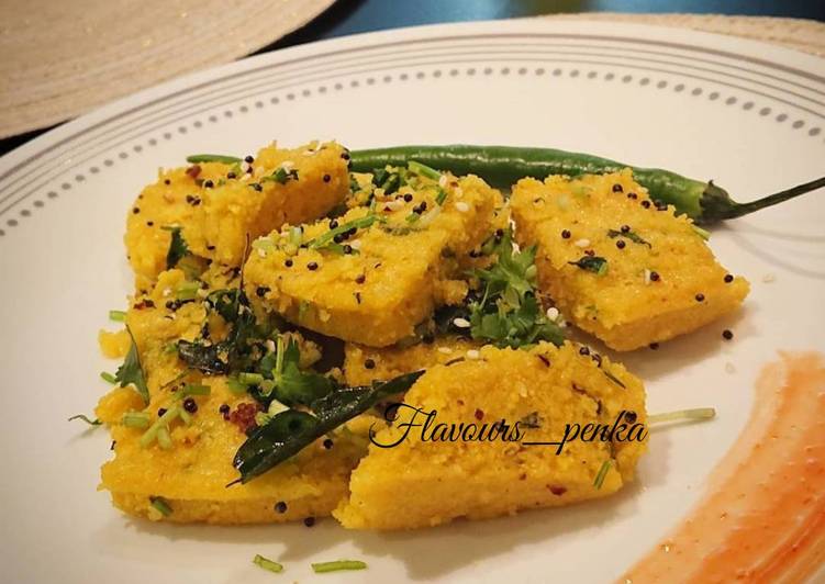 Sooji dhokla