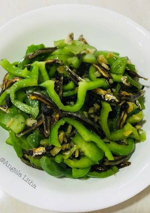 Foto resep Tumis cabe paprika & ikan teri