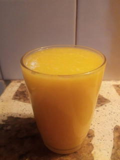 Una foto de Batido de duraznos vegano