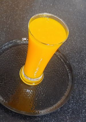 A picture of Mango Frooti.