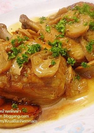 รูปของ ไก่แอปเปิ้ลซอสเห็ด