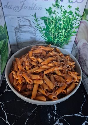 Une photo de One pot pasta bolognaise