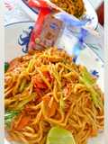 Stir-Fried Yellow Rice Noodles with Soy Sauce (Pad See Ew)
