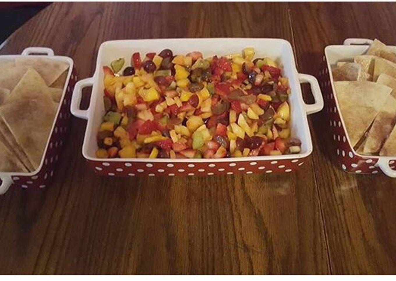 Fruit Salsa With Cinnamon Tortilla Chips