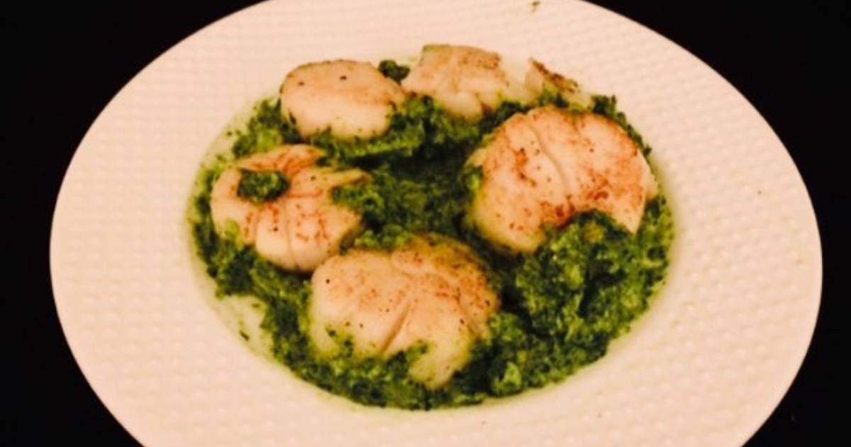 Scallops with Lemony Salsa Verde Recipe by lekaviar Cookpad