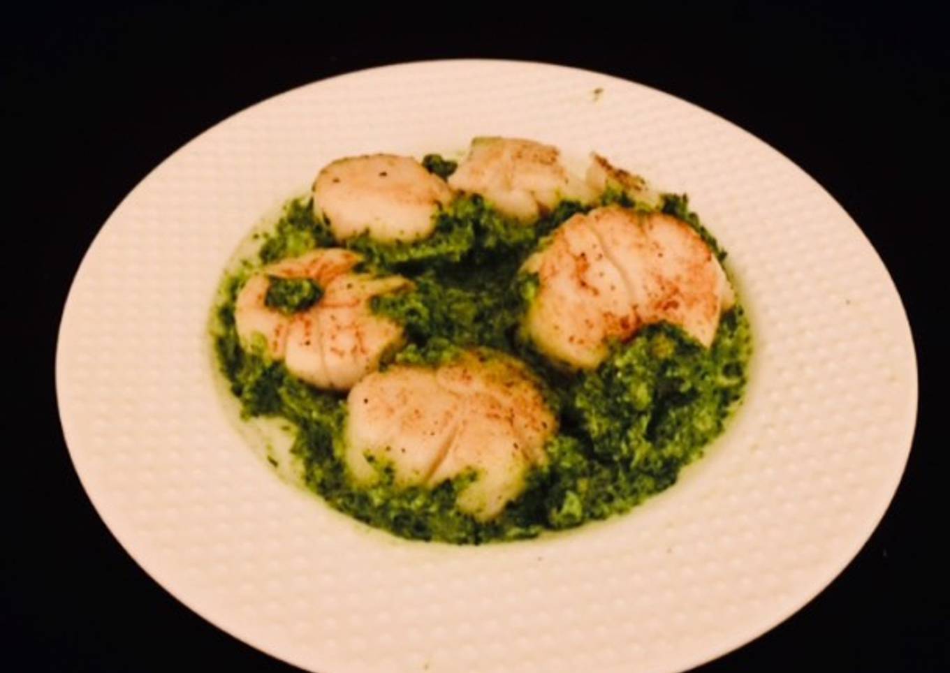 Scallops with Lemony Salsa Verde
