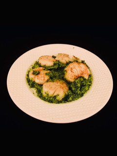 A picture of Scallops with Lemony Salsa Verde.