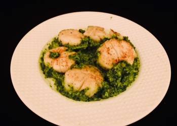How to Prepare Delicious Scallops with Lemony Salsa Verde
