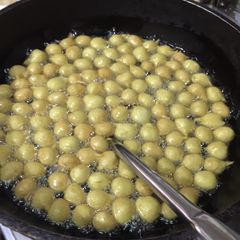 A picture of Fresco style dahi baray.