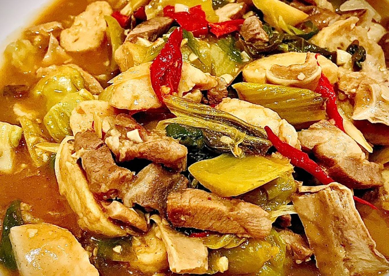 Tito Daging Babi Cah Sayur Asin