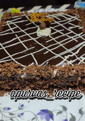 A picture of Eggless black forest cake without oven.