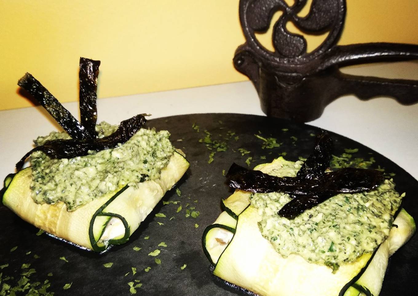 Raviolis de calabacín rellenos de setas