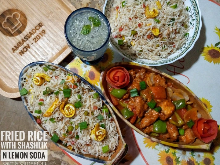 Simple Way Make Recipe Fried rice with shashlik and lemon soda that is Can Pamper Your Tongue, Addictive}