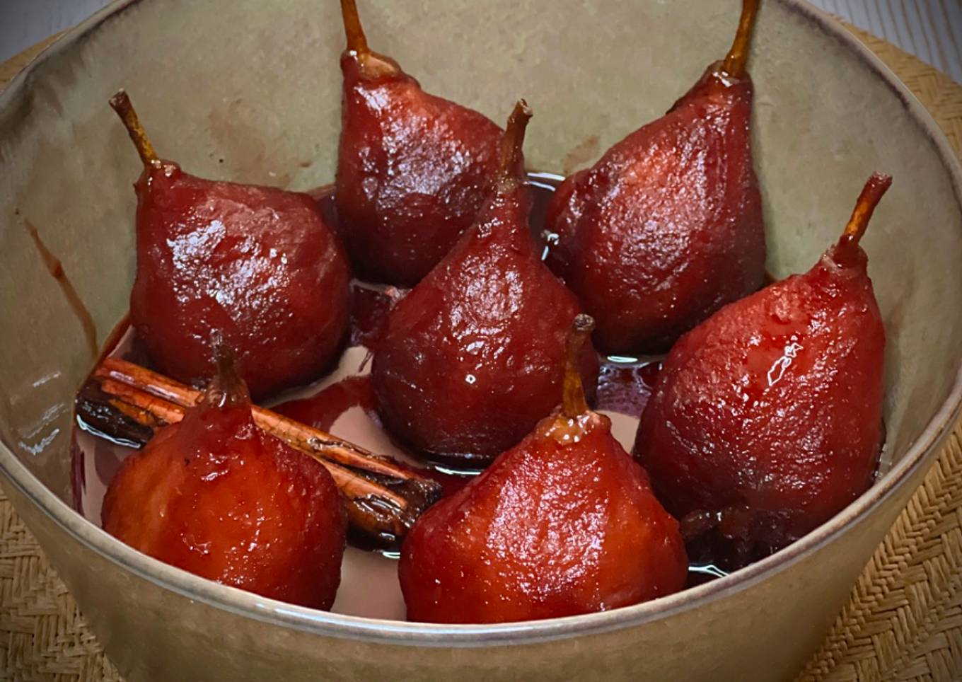 🇳🇱 STOOFPEERTJES: peras estofadas (Países Bajos)