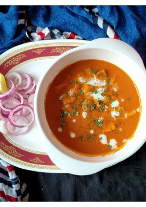 શાહી પનીર (Shahi Paneer Recipe In Gujarati) રેસીપી મુખ્ય ફોટો