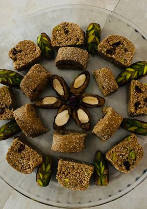 A picture of Biscoff sesame rolls.