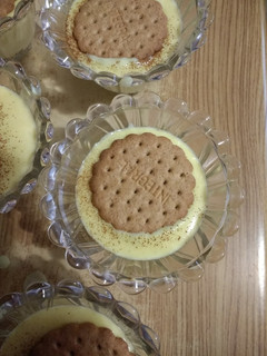 Una foto de Natillas caseras con aroma a naranja y canela
