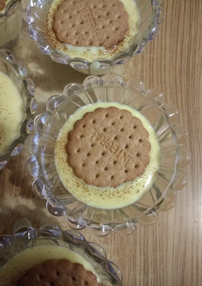 Una foto de Natillas caseras con aroma a naranja y canela