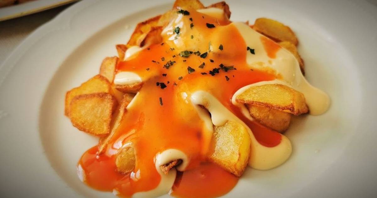 Patatas Bravas Con Salsas De Alioli Y Agridulce Receta De Josevillalta ...