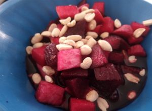Una foto de Ensalada de betabel sencilla