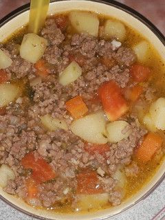 Una foto de Carne molida con papas 🥘