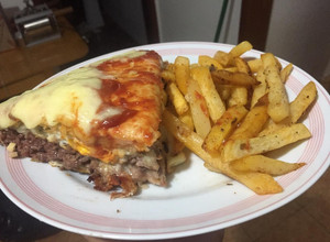 Una foto de Hambur pizza bomb