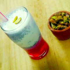A picture of Rose Falooda Lassi.