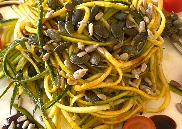 Recipe of Award-winning Healthy courgette salad