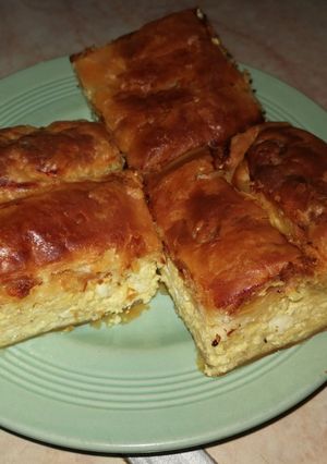 Φωτογραφία της συνταγής Τυρόπιτα 🧀 με έτοιμο φύλλο σφολιάτας