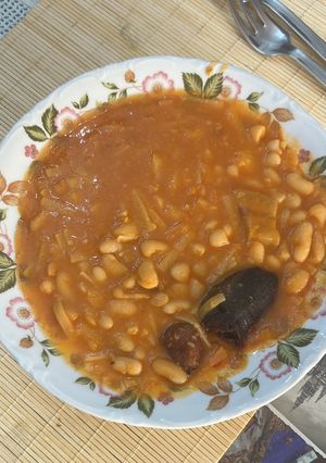 Una foto de Habichuelas con compango