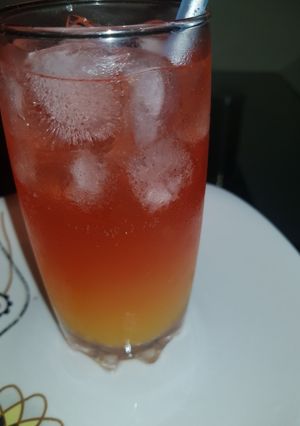 A picture of Red mock tail.