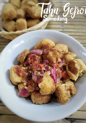 Foto resep Tahu Gejrot Sumedang #bandungrecook2_chikasoepandi