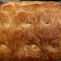 A picture of Salmon Wellington.
