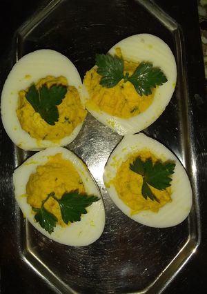 Una foto de Huevos rellenos