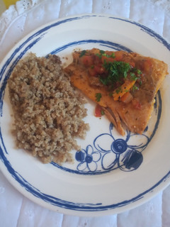 Una foto de Salmón a las hierbas