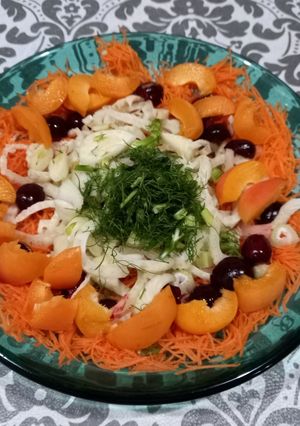 Una foto de Ensalada navideña
