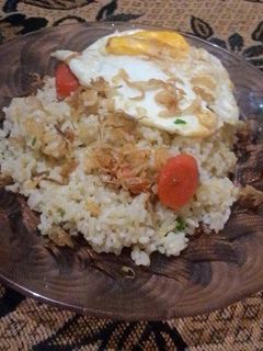 Foto resep Nasi goreng simpel plus telor ceplok