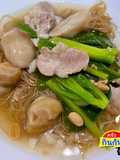 เส้นหมี่ราดหน้า แบบง่ายๆ