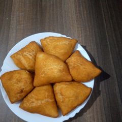 A picture of Mandazi.
