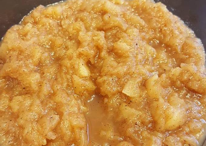Recipe of Homemade Aunt Victoria's Applesauce