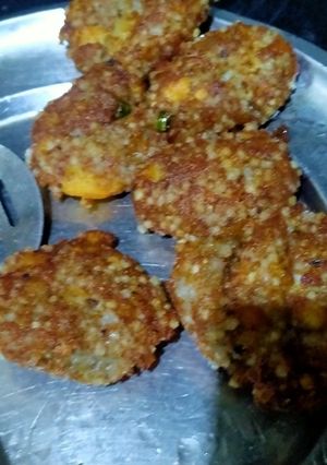 A picture of Sago Vada.
