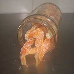 Una foto de Cáscaras de naranja confitadas caseras