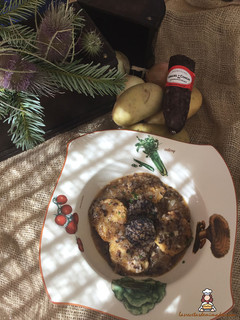 Una foto de Patatas a la importancia con morcilla de Burgos, por David Muñoz